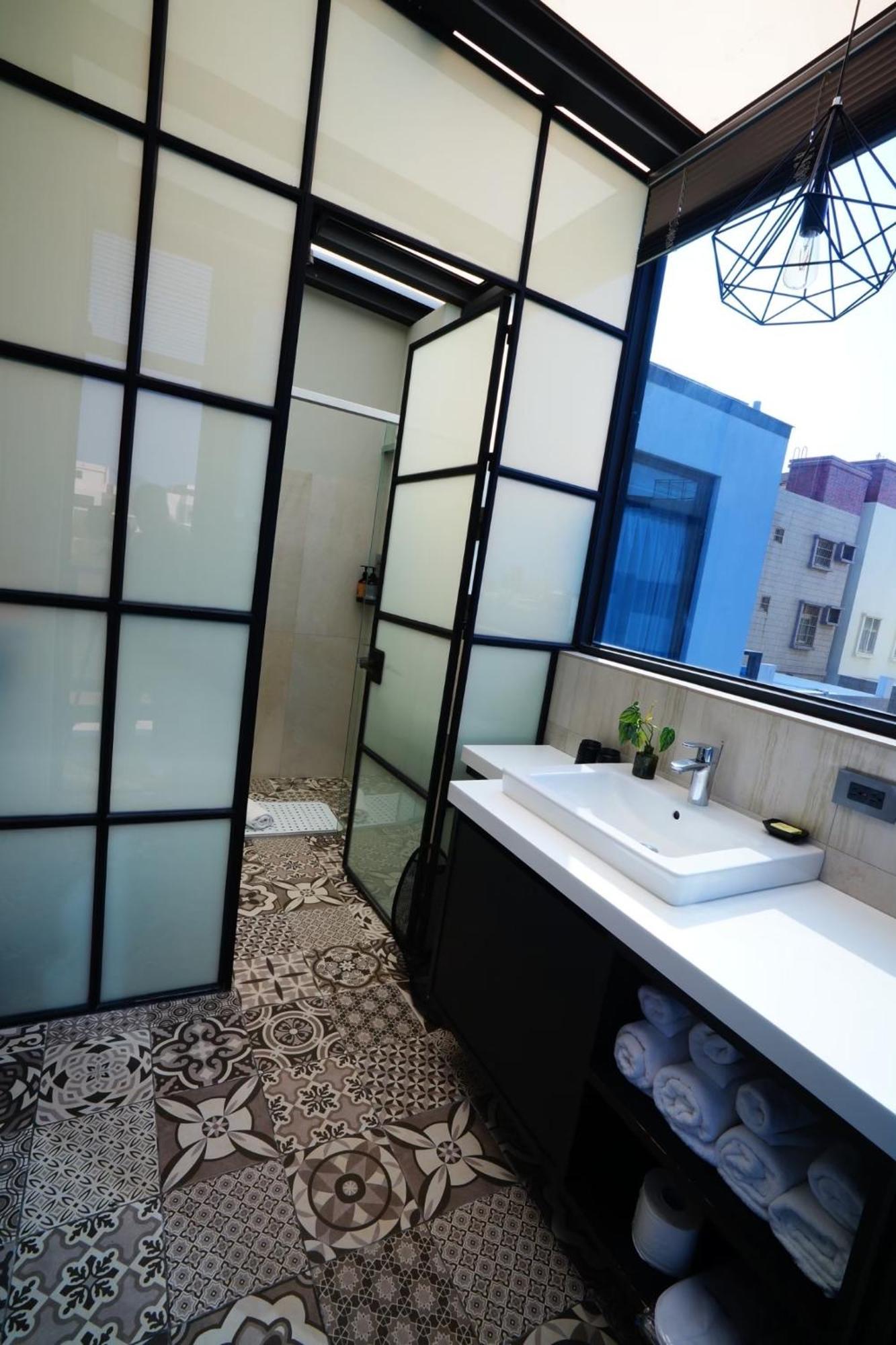 Pathway Inn Magong Bagian luar foto